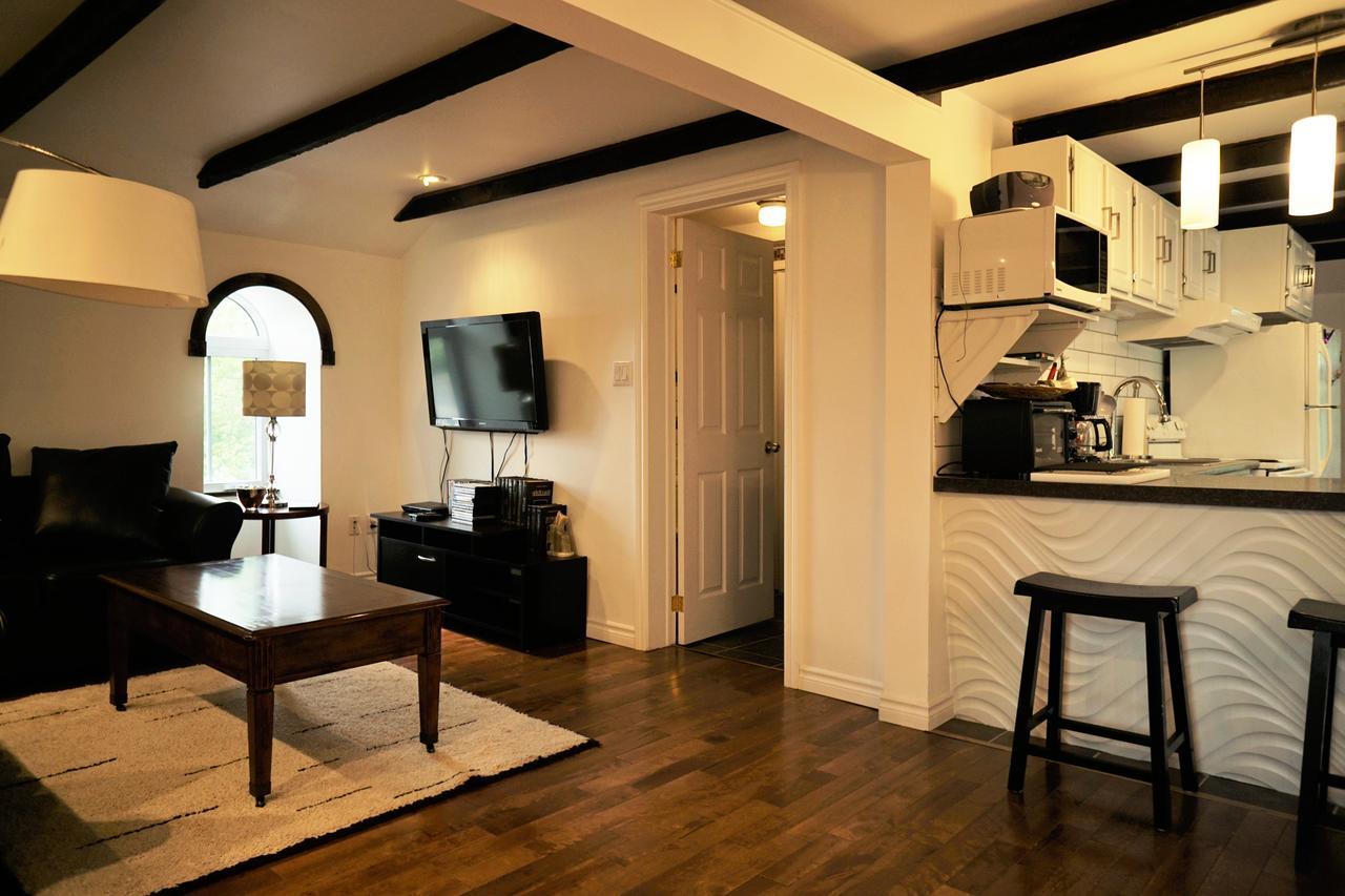 auberge a la fontaine Sutton Extérieur photo