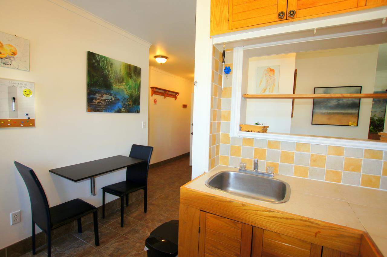 auberge a la fontaine Sutton Extérieur photo